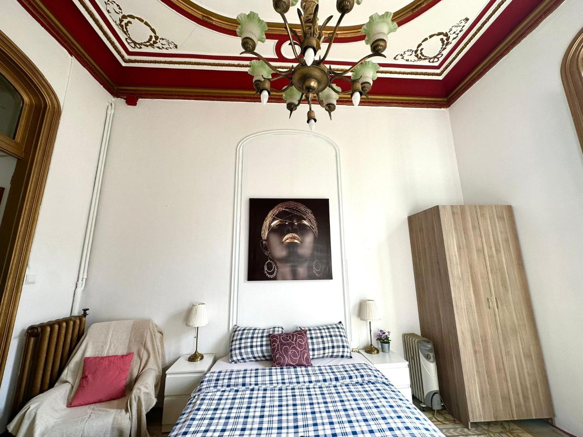 Barcelona Central Apartments — Fotos 1